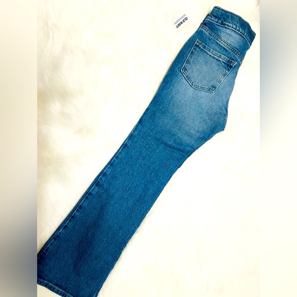 Girl’s Old Navy Distressed Blue Bell Bottom Jeans ages 11-12 - Picture 1 of 5